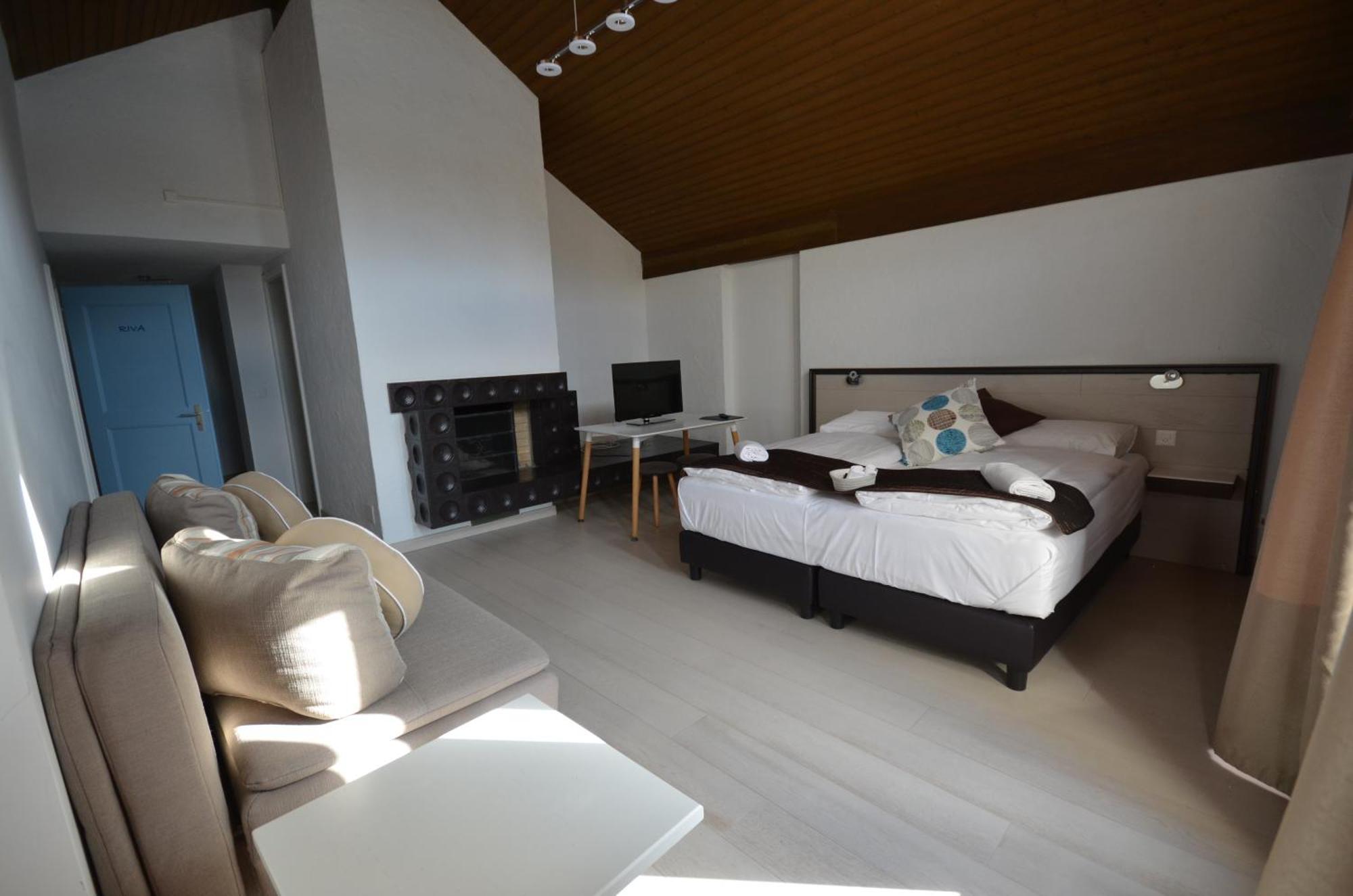 Boutique Hotel Riviera Spiez Habitación foto